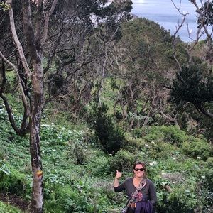 Meet your Posher, Cassandra